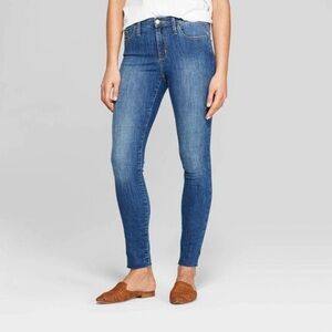 UNIVERSAL THREAD High Rise Skinny Jeans Size 6